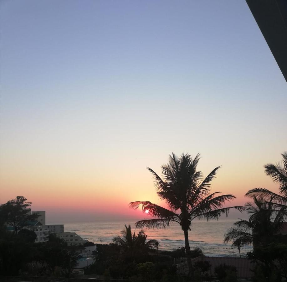 Umdloti Holiday Resort Apartments エクステリア 写真